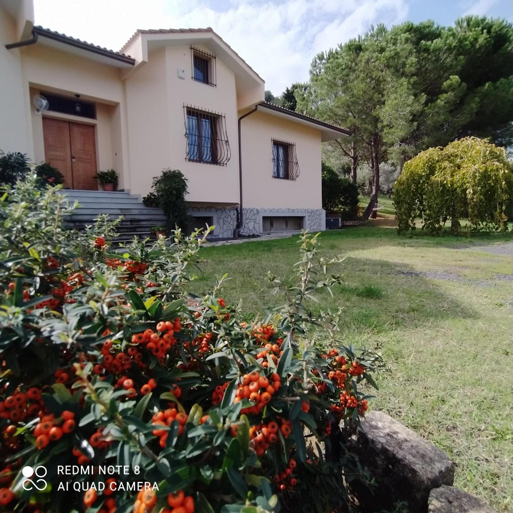 Le Poiane B&B Vacanze San Piero Patti Exterior foto